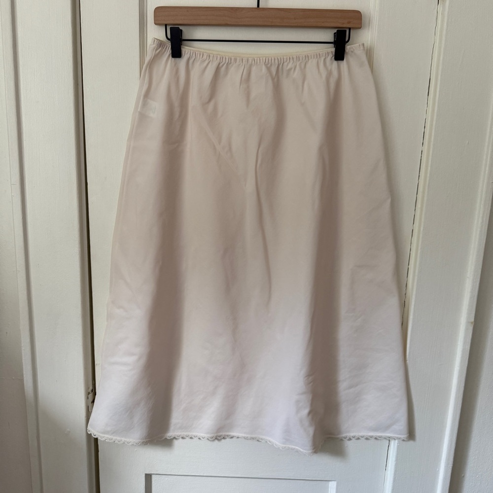 Vintage JCPenney Nylon Half Slip Skirt Size L Late 70s to Early 80s